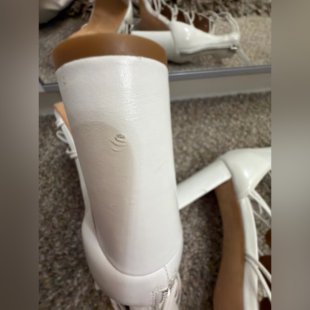Ellie Tahari Elegant White Women's Gladiator Sandals 7 1/2 - Picture 6 of 10